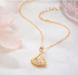 Rhinestone Decor Pendant Necklace