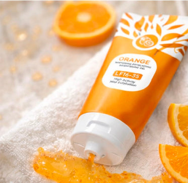 Orange Brightening Exfoliating Gel